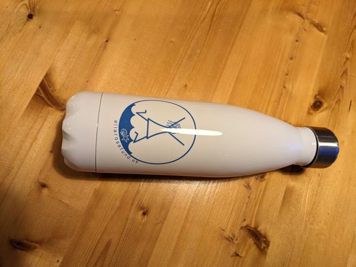 Thermos water bottle, logo detail